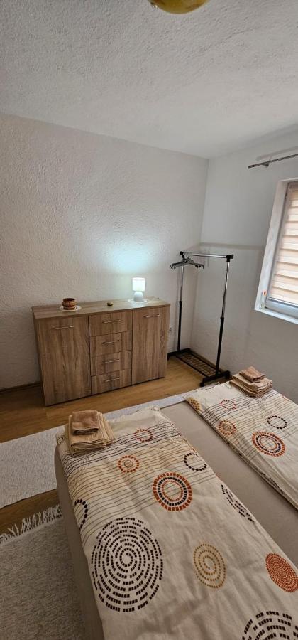 Apartman Naza Kulen Vakuf Extérieur photo