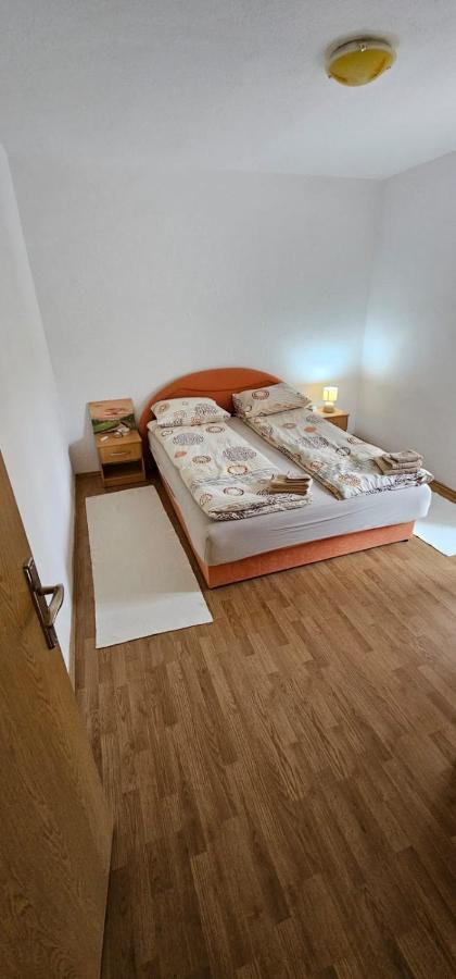 Apartman Naza Kulen Vakuf Extérieur photo